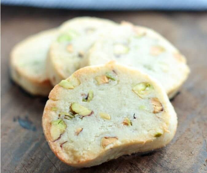 Pistachio cookies